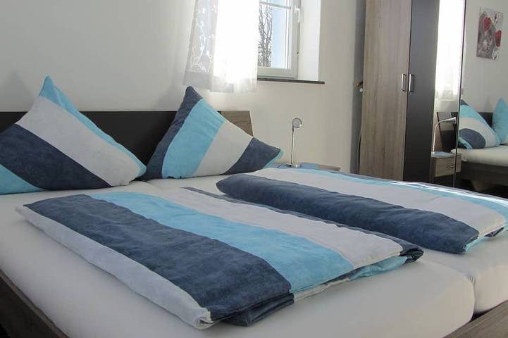 Ferienwohnung für 4 Personen, mit Garten und Sauna, mit Haustier in Föritztal - 2