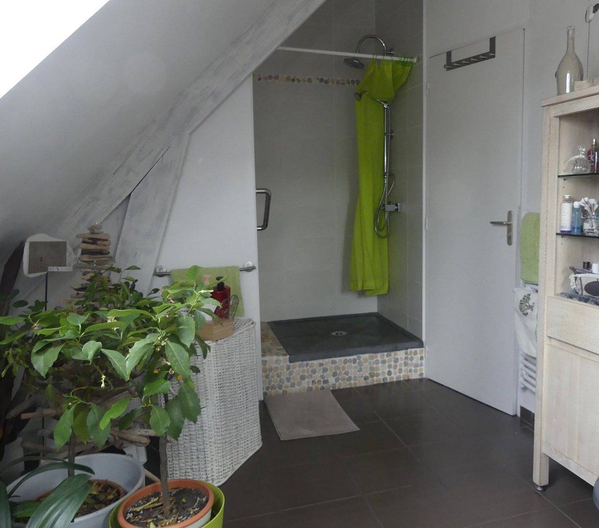 Chez Flo Givry - Chambre Aromatiques in Givry, Région de Chalon-sur-Saône