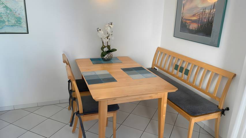 Ganze Wohnung, Ferienwohnung „Jette“ mit Balkon und Wlan in Strand Zempin, Zempin