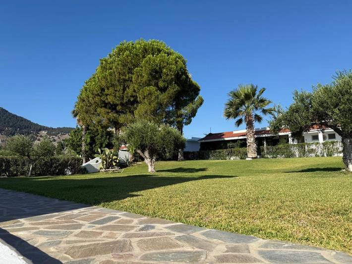 Chambre d’hôte pour 2 personnes, avec vue et jardin ainsi que balcon et piscine dans Rhodes - 4