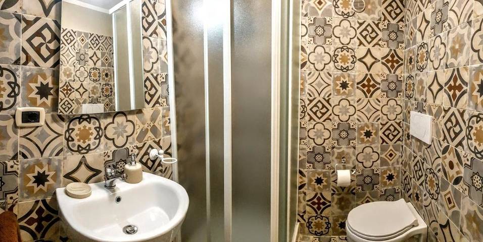 Location de vacances pour 3 personnes, avec vue et jardin à Bracca - 4