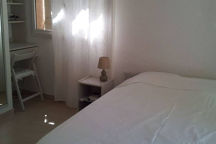 Location de vacances pour 7 personnes, avec terrasse et jardin dans Plage d'Agosta - 3