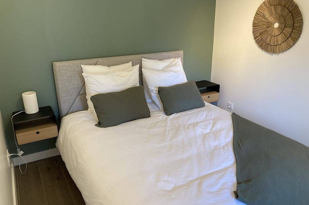 Entire apartment, Les Mirandelles - Vue/accès lac in Le Bourget-du-Lac, Chambéry region