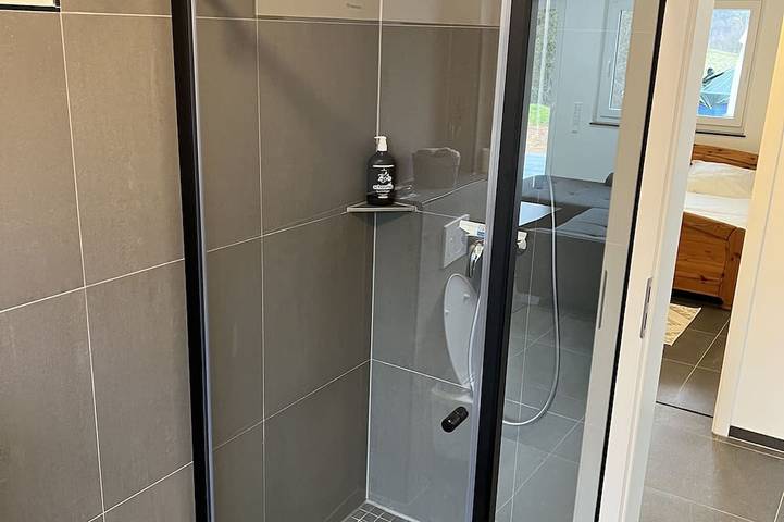 Ganze Wohnung, Ferienwohnung mit 55qm - 10 Minuten vom Losheimer  See - ruhige Lage in Losheim am See, Saar-Nahe-Bergland