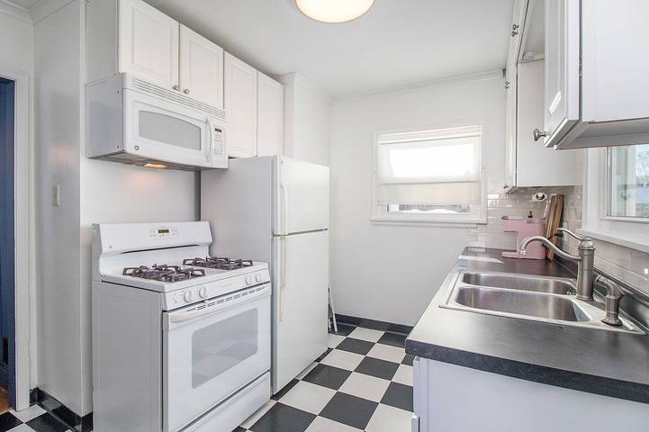 Vacation rental for 5 people, with yard in South Bend