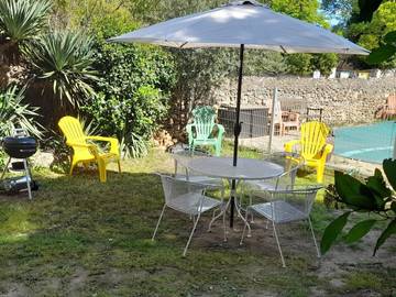 Gîte pour 4 personnes, avec piscine et jardin à Marcorignan