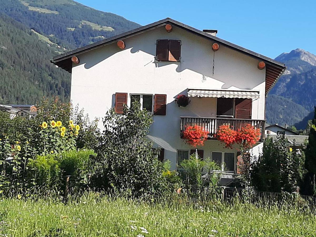 Ganze Wohnung, One-Bedroom Apartment in S. Antonio (Poschiavo), Poschiavo