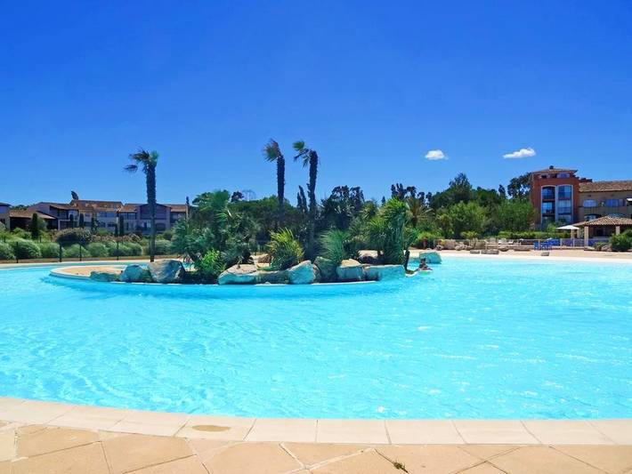 Location de vacances pour 4 personnes, avec piscine à Gassin