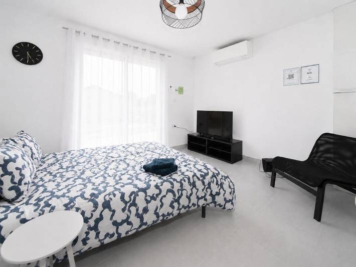 Gîte pour 2 personnes, avec Terrasse et Jardin à Braud-et-Saint-Louis - 2