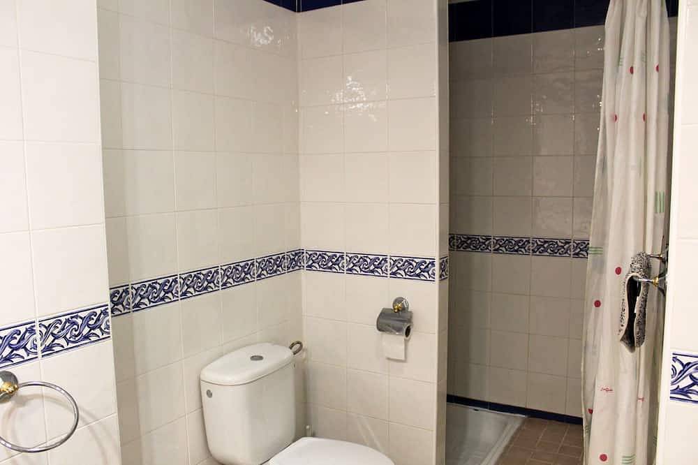 Ganze Wohnung, 2 Bed 2 Bath Apt direkt an der Villamartin Plaza, perfekte Lage! in Brisas y Golf, Orihuela
