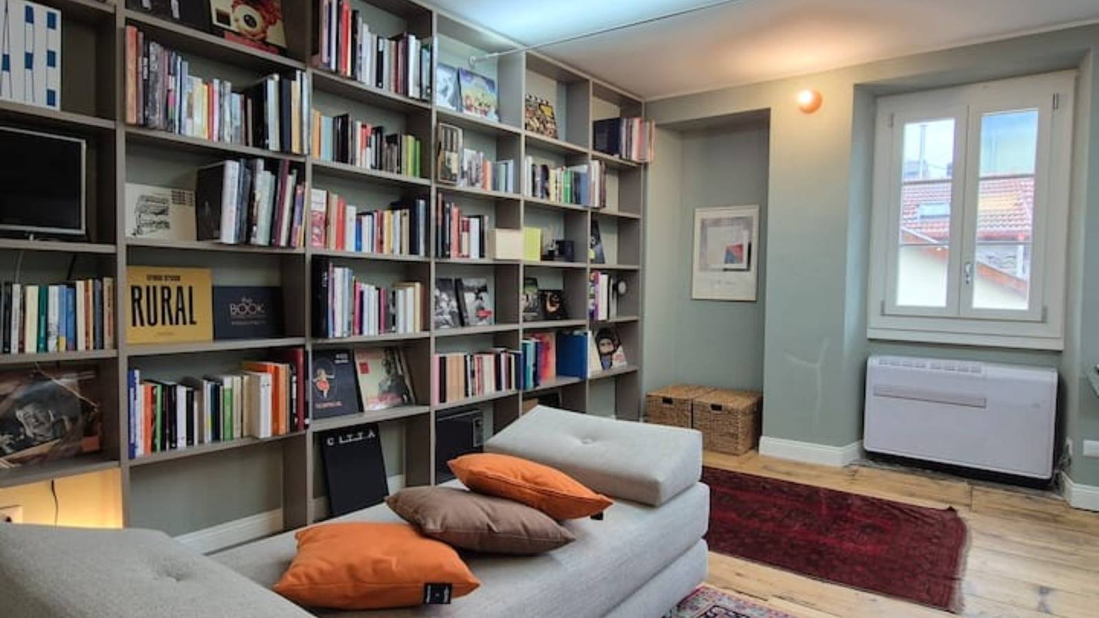 Ganze Wohnung, Loft Library by Lago Maggiore Rentals in Oggebbio, Oggebbio Gemeinde