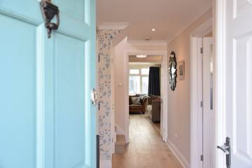 Log Cabin for 6 People in Southwold, Waveney District, Photo 3