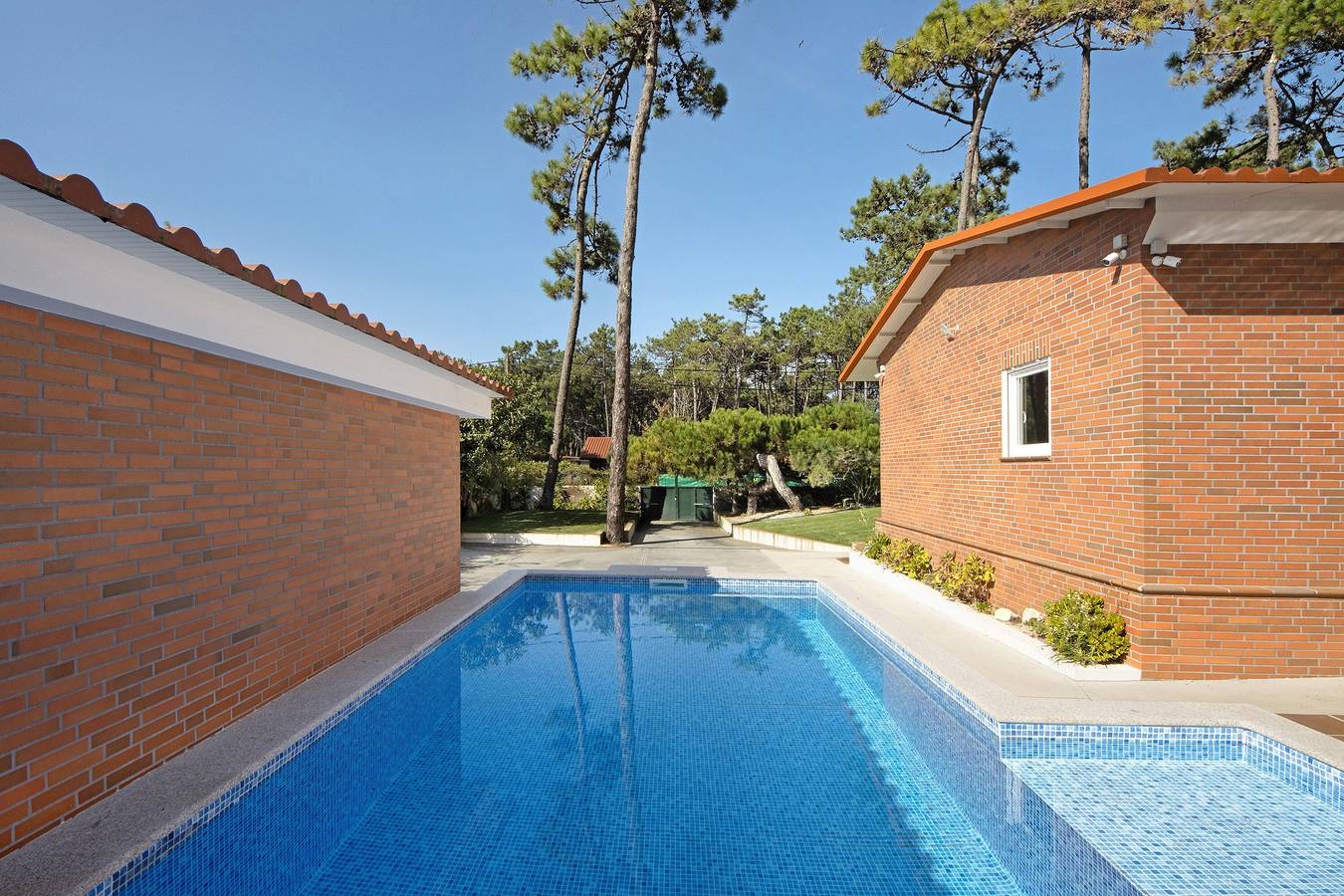 Casa de Férias 'Moradia Pinheiro Manso' com Piscina Privada, Terraço Privado e Wi-Fi in Apúlia, Parque Natural do Litoral Norte