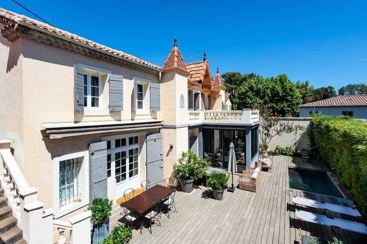 Villa pour 8 personnes, avec piscine et terrasse à Aix-en-Provence