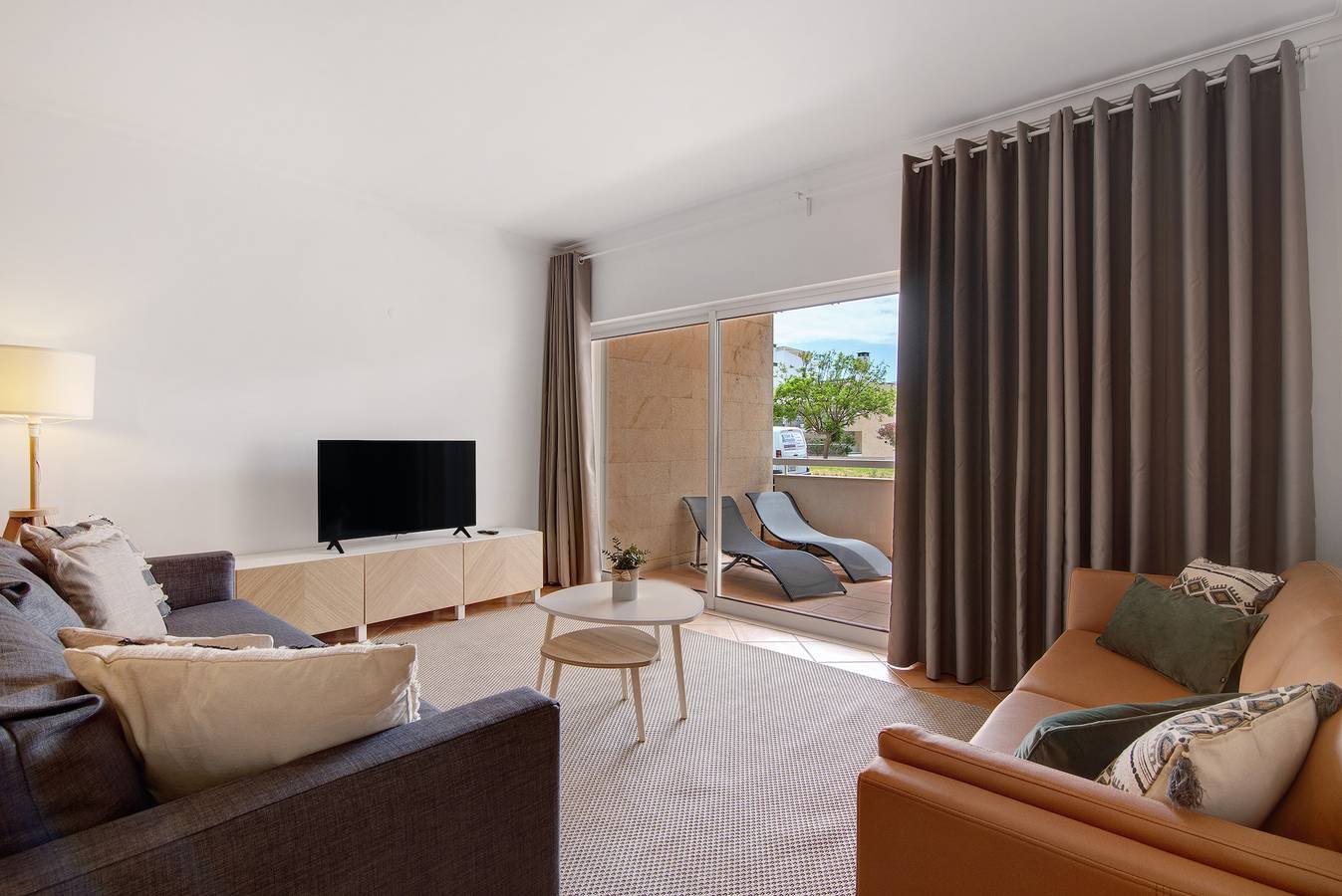 Ganze Wohnung, Ferienwohnung "T3 Santa Luzia - H" mit Gemeinschaftspool, 2 Balkonen und Wlan in Santa Luzia, Parque Natural da Ria Formosa