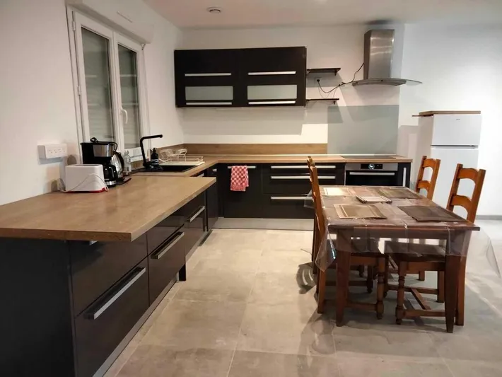 Apartamento de vacaciones para 6 personas, con terraza y piscina - 1