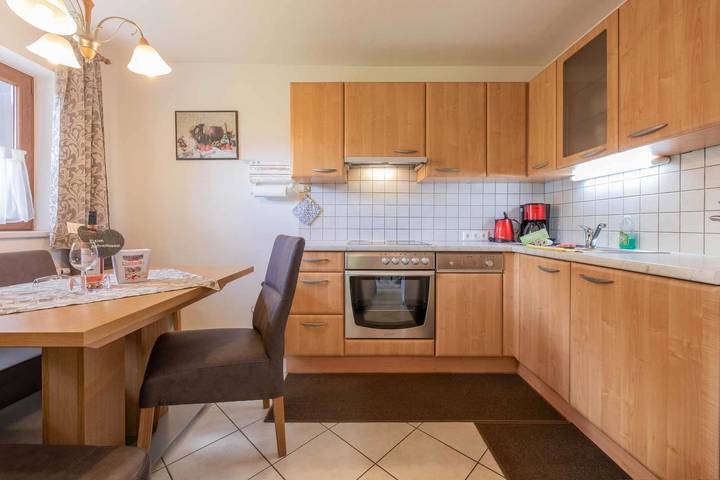 Ferienwohnung für 5 Personen, mit Terrasse und Garten sowie Ausblick in Neustift im Stubaital - 4