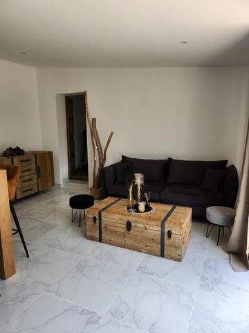 Gîte pour 11 personnes, avec terrasse et piscine dans Saint-Agnant