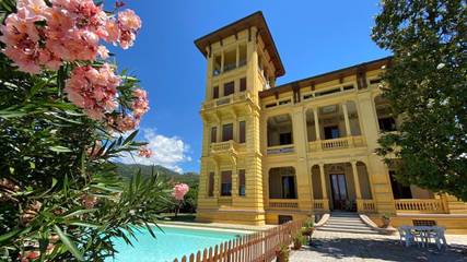 Hôtel pour 2 personnes, avec piscine et jardin, animaux acceptés à Barga
