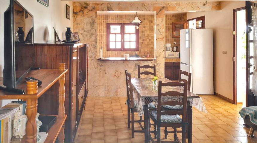 Gîte pour 2 personnes, avec terrasse dans Fort-de-France - 4