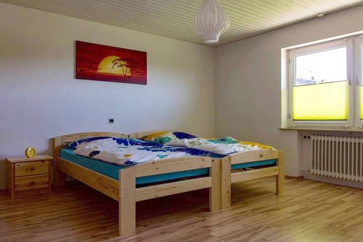 Gîte pour 2 personnes, avec vue ainsi que jardin et terrasse à Blieskastel - 3