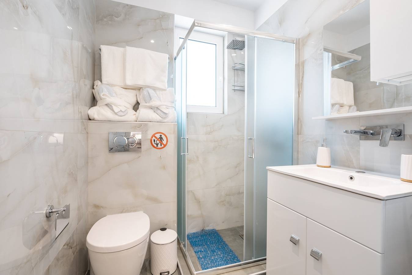 Appartement 'Velvet 2' met Uitzicht op de Bergen, Wifi en Airconditioning, foto 13