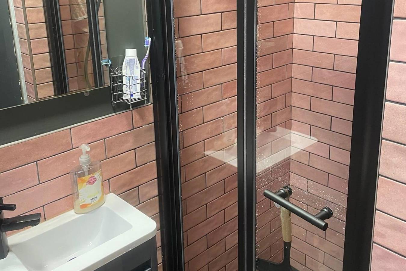 Central Dublin 2-Bed House, Sleeps 4, Wifi in Dublin, Comté de Dublin