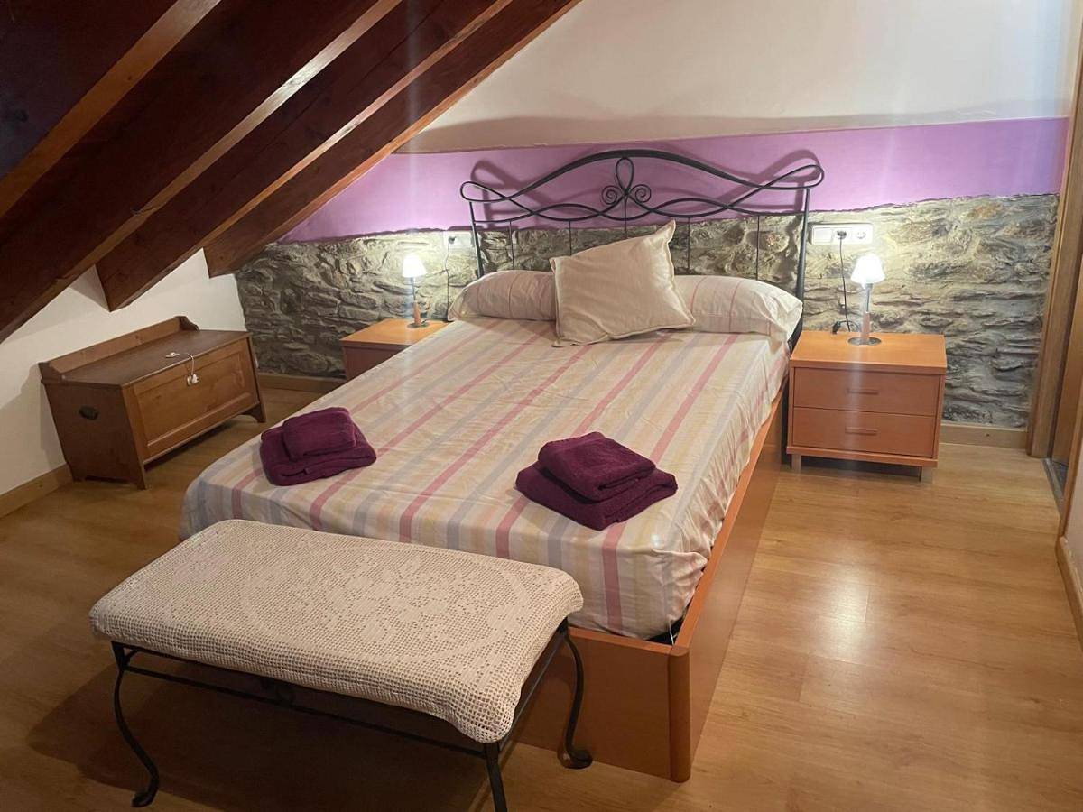 Apartamento entero, Two-Bedroom Apartment in Port Ainé, Rialp