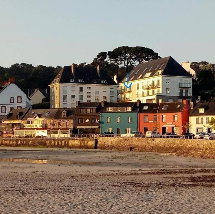 Gîte pour 2 personnes, avec piscine ainsi que vue et balcon dans Plage de Morgat - 4