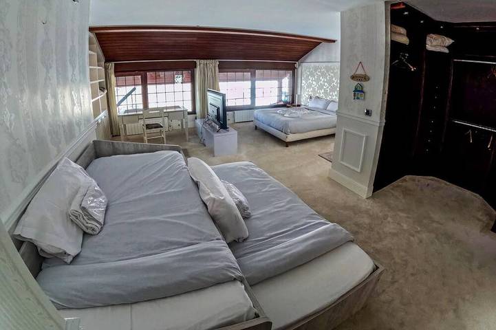 Gîte pour 17 personnes, avec jardin, animaux acceptés à Pas de la Case - 2