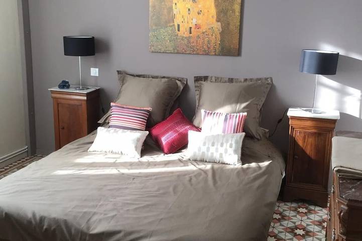 Location de vacances pour 8 personnes, avec jardin et terrasse à Entraigues-sur-la-Sorgue - 3