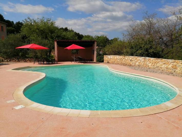 Gîte pour 5 personnes, avec piscine ainsi que jardin et vue, animaux acceptés à Entrechaux - 2