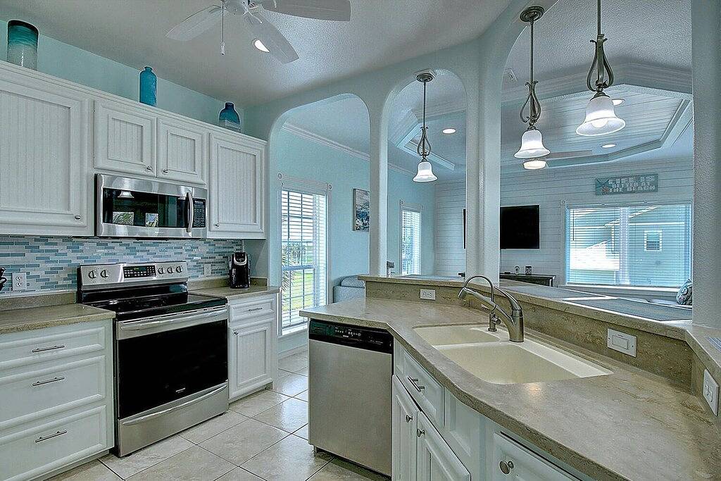 Mustang Island vacation home, access to beach & community pool in Corpus Christi, Mustang Island