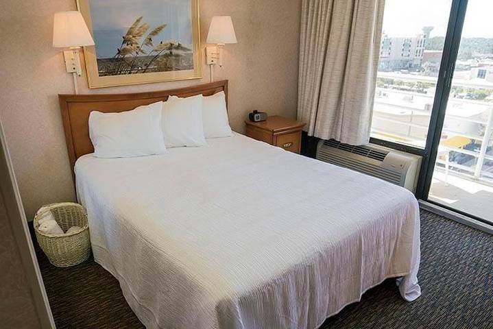 Apartamento de vacaciones para 4 personas, con balcón y piscina además de vistas y sauna - 1