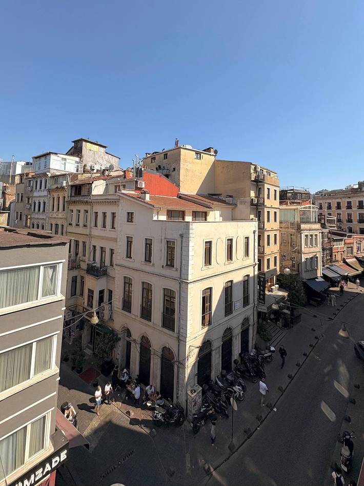 Ganze Wohnung, Taksim-Platz - Penthouse mit Balkon 401 in Beyoğlu, Istanbul