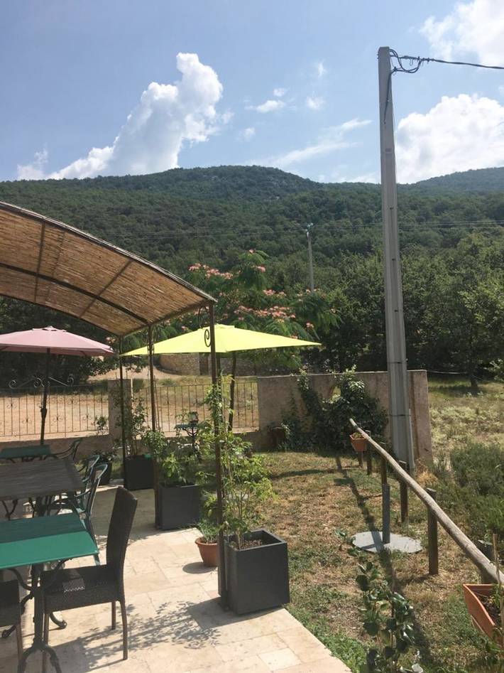 Location de vacances pour 6 personnes, avec jardin et piscine à Aiguines - 4