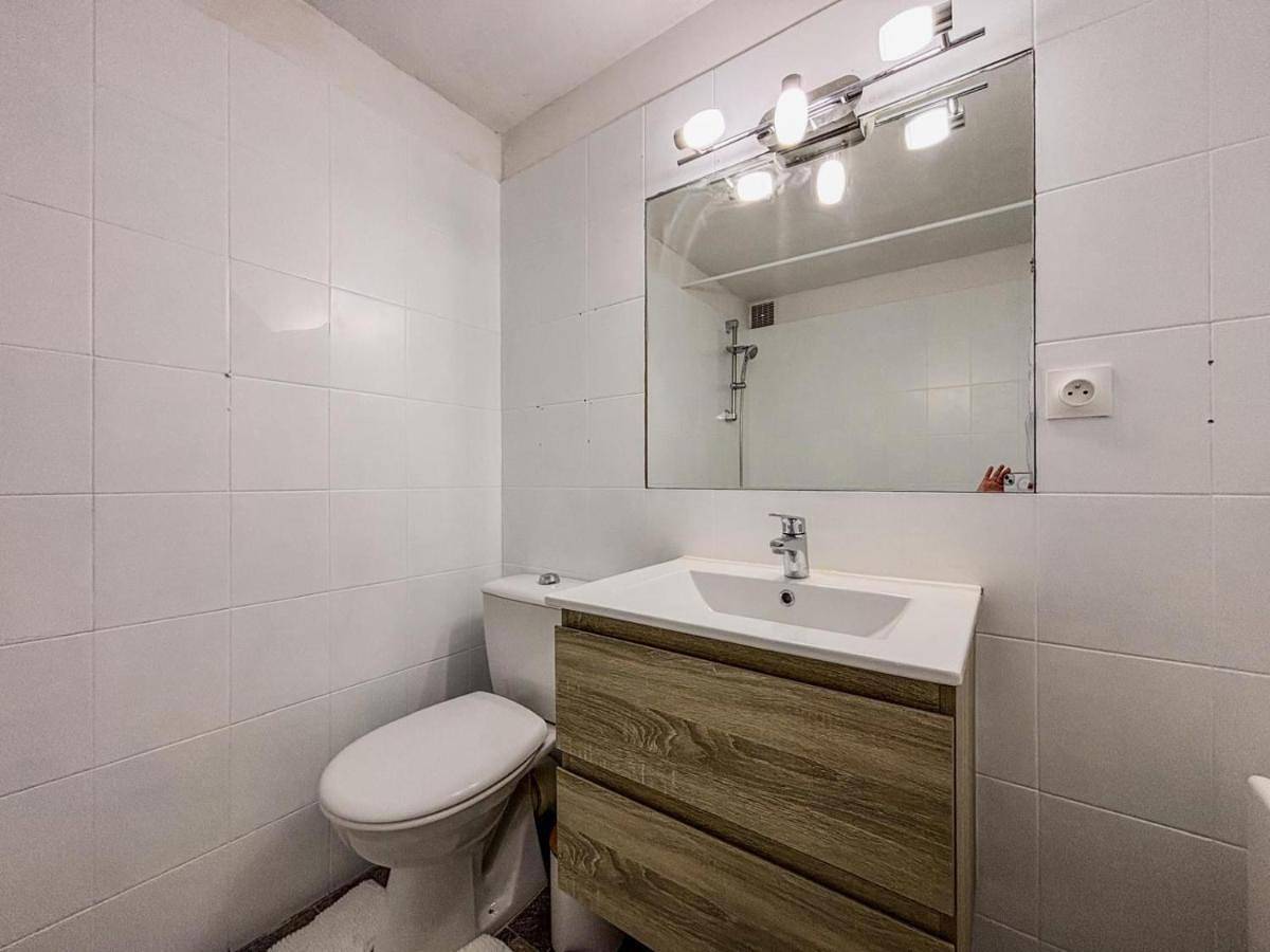 Appartement entier, One-Bedroom Apartment in Bellême, Parc naturel régional du Perche