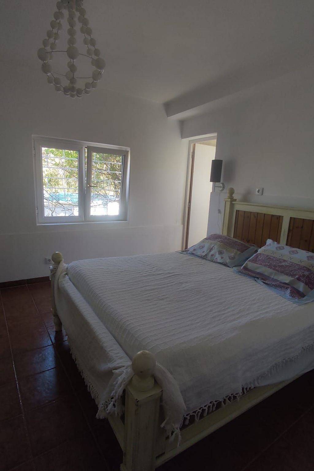 Mit Pool und 5 Schlafzimmern für 10 Personen. in Estômbar, Silves