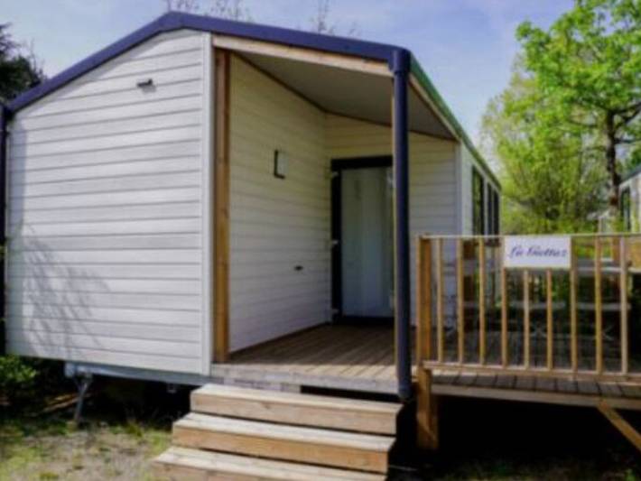 Mobil home pour 6 personnes, avec terrasse, animaux acceptés dans Office De Tourisme Challes Les Eaux