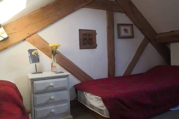 Holiday Rental for 6 People in Jurassic Coast, South West England, Photo 4