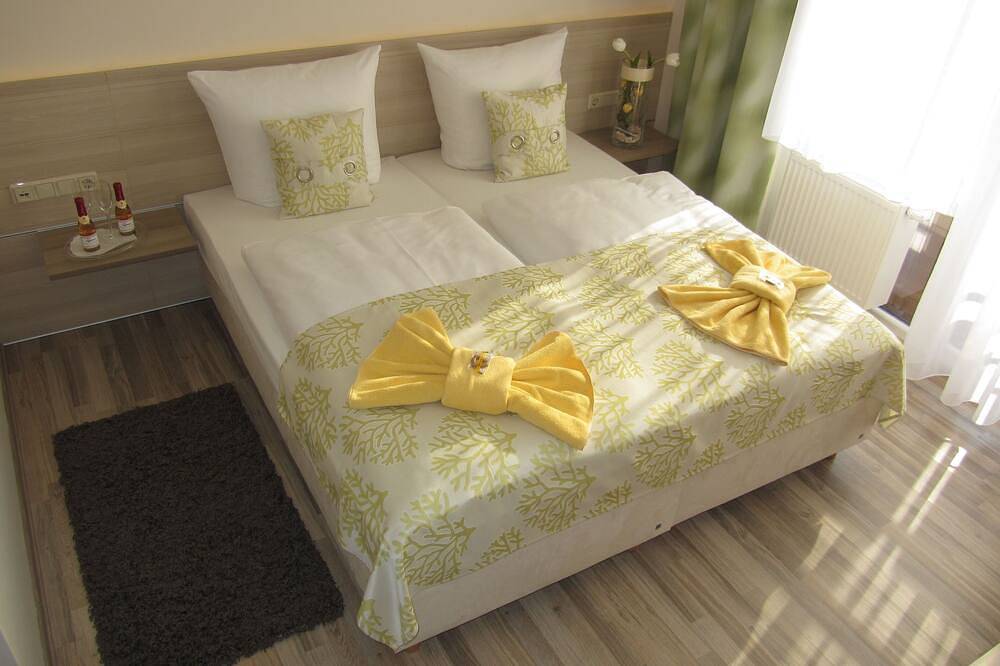 Doppelzimmer 3 - Hotel Willmersdorfer Hof ***S in Cottbus, Lausitz