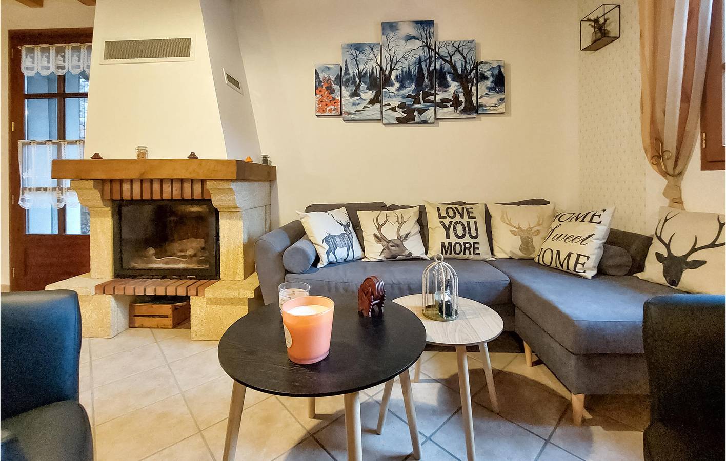 Parking, aspirateur, congélateur - Appartement spacieux à louer in Saint-Vert, Parc Naturel Régional Livradois-Forez