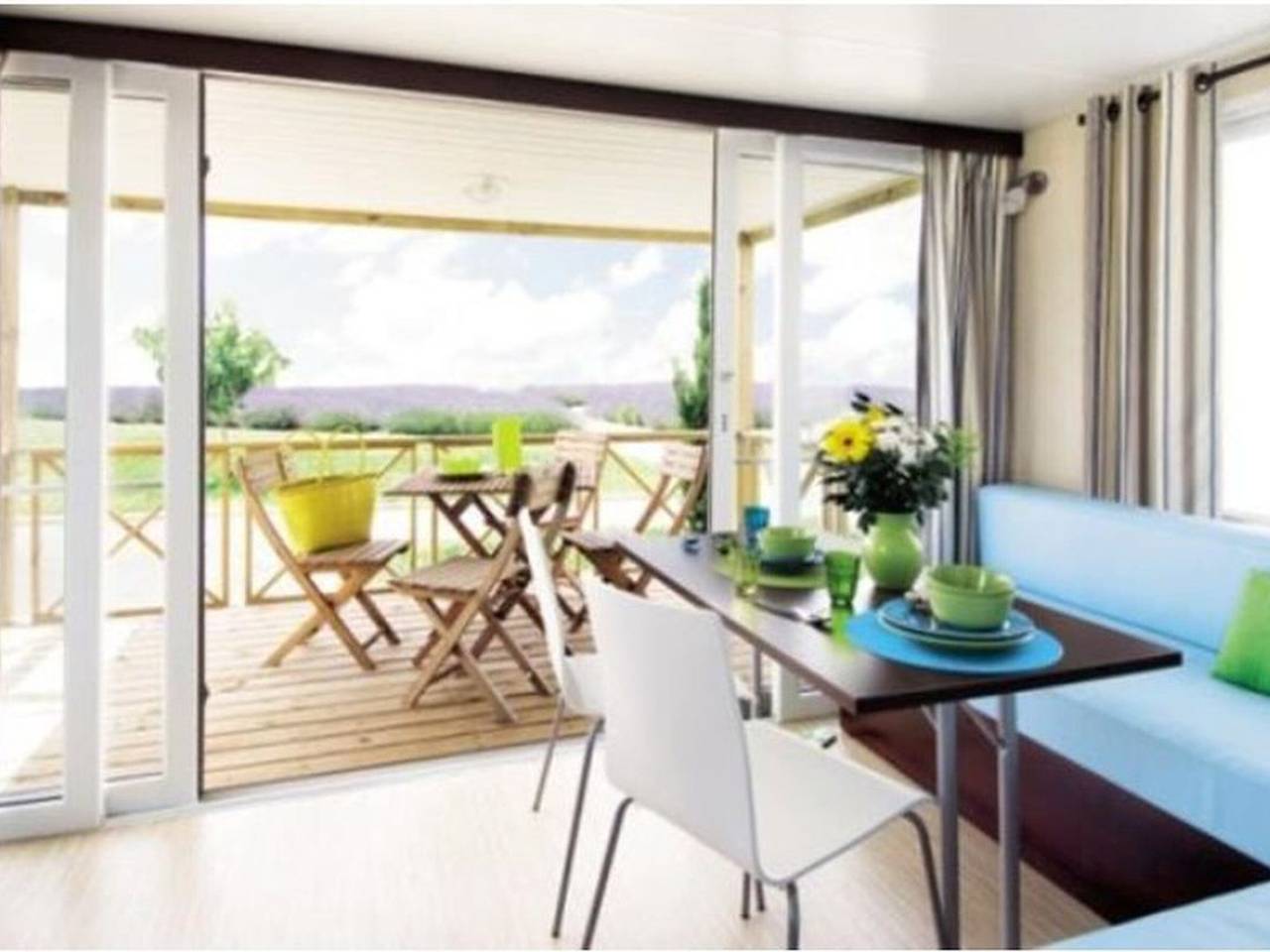 Mobil home avec terrasse à Loudéac pour 4 personnes in Loudéac, Cotes-d'Armor