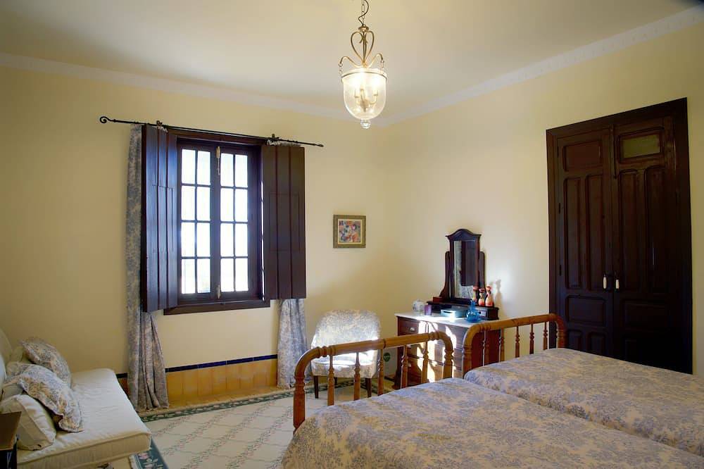 Rural house (full rental) in Almonte, Huelva Province