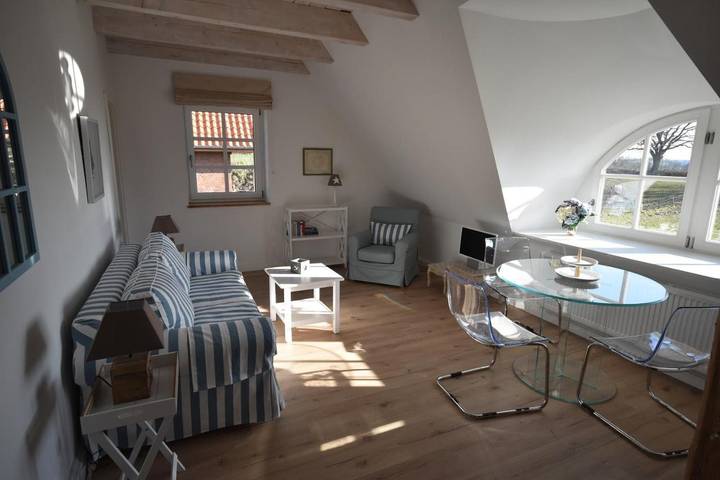 Ferienwohnung für 2 Personen, mit Garten und Pool sowie Seeblick in Groß Wittensee - 4