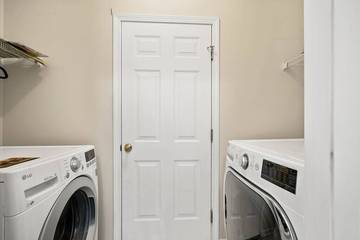 Vacation Home for 12 Guests in Charlotte, Mecklenburg County, Picture 1