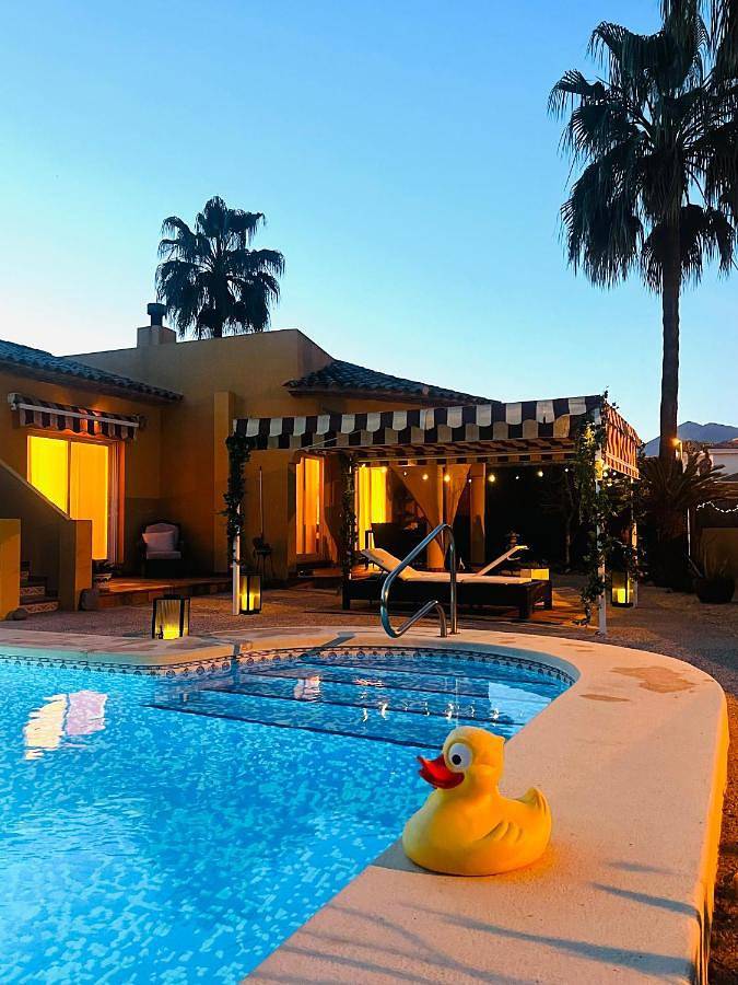 Chalet para 4 personas, con piscina además de vistas y jardín, Se admiten mascotas - 1
