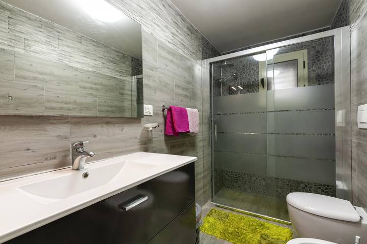 Villa per 17 persone, con balcone e piscina nonché giardino a Gallipoli