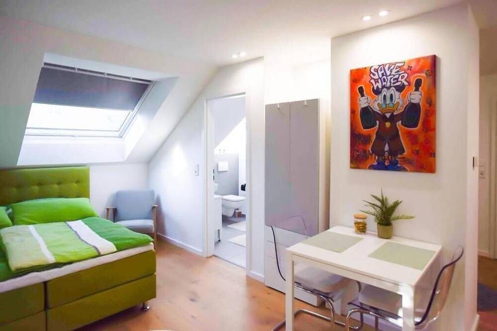 Ganze Wohnung, Zentrumnahes Apartment in Augsburg-Innenstadt, Augsburg