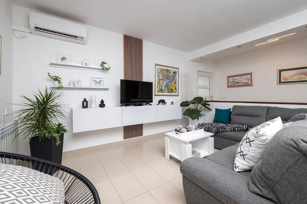 Gorgeous home in Labin in Labin City, Labin